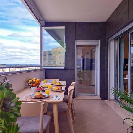 Апартаменты Casa Do Limoeiro Лагуш